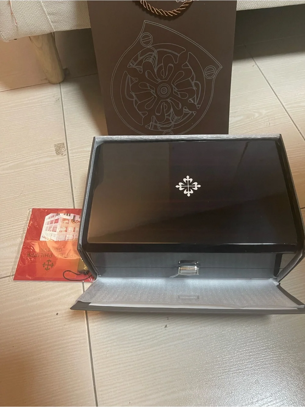 Patek Philippe Black Lacquer Watch Presentation Box with Silver Emblem